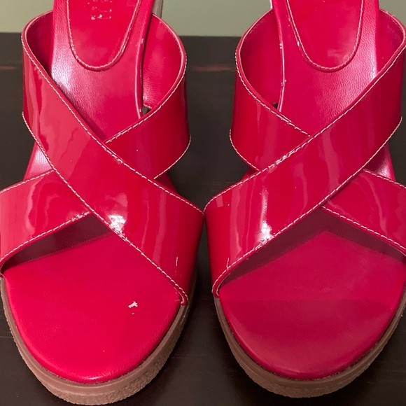 Vintage Ralph Lauren Virginia Monogram Wedge Slip on Opened-toe Red Sz 7 1/2 - Picture 11 of 14